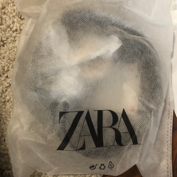 Zara buckle velvet belt - Picture 7 of 10